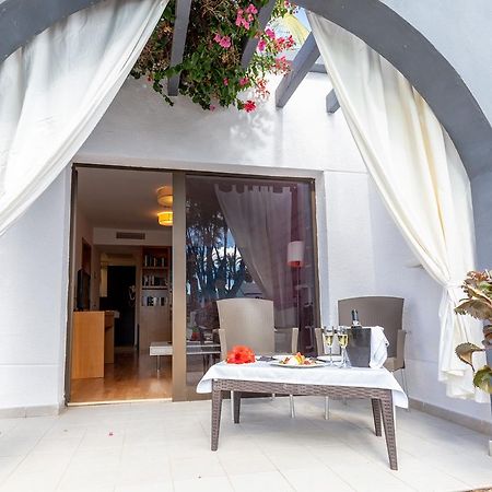 R2 Romantic Fantasia Suites & Dreams - Adults Only Tarajalejo Luaran gambar