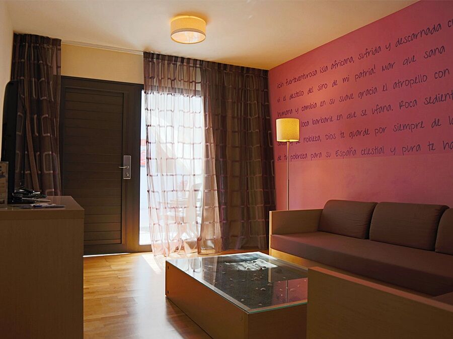 R2 Romantic Fantasia Suites & Dreams - Adults Only Tarajalejo Luaran gambar